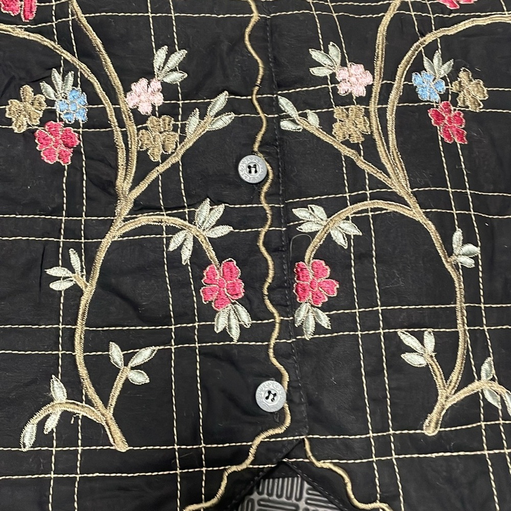 vintage black embroidered vest size medium - Picture 7 of 7